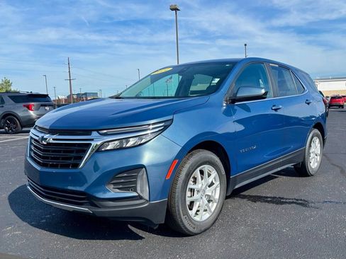Used 2024 Chevrolet Equinox LT FWD image 3