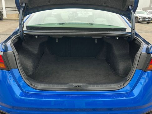 Used 2025 Nissan Altima 2.5 SV image 28