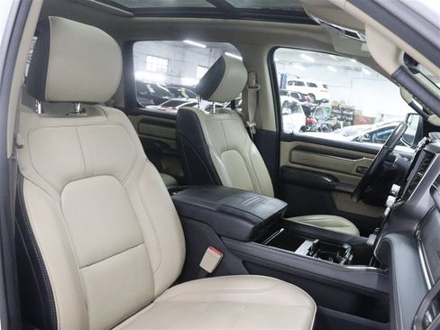 Used 2019 RAM 1500 Limited AWD/4WD image 29