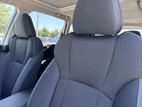 Used 2019 Subaru Forester Premium AWD/4WD image 25