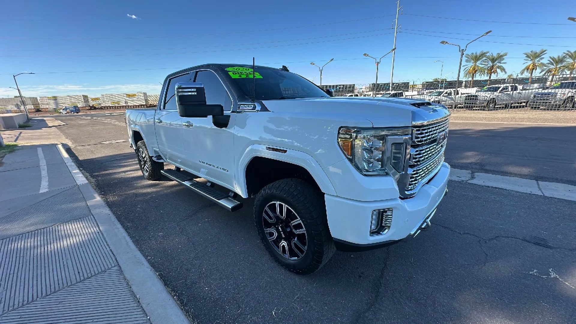 Used 2020 GMC Sierra 2500 Denali w/ Denali Ultimate Package AWD/4WD image 9