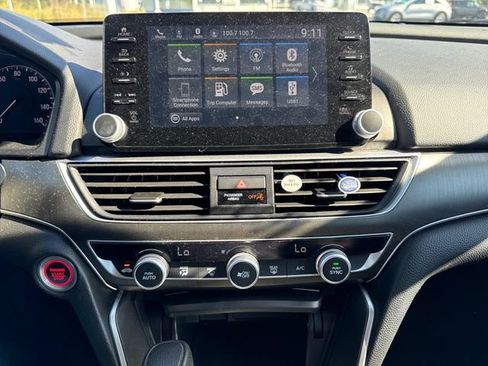 Used 2021 Honda Accord LX image 27