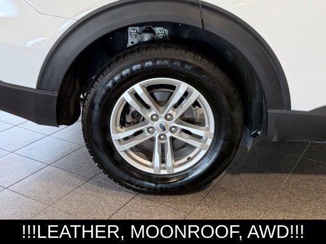 Used 2023 Ford Explorer XLT AWD/4WD image 11