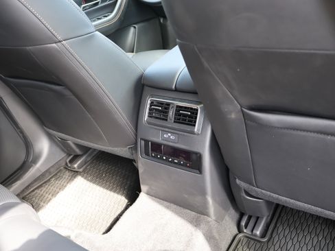 Used 2025 MAZDA CX-70 3.3 Turbo w/ Premium Package image 16