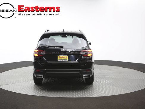 Used 2023 Honda Pilot Sport image 37