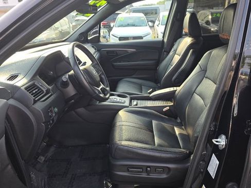 Used 2022 Honda Passport TrailSport image 27
