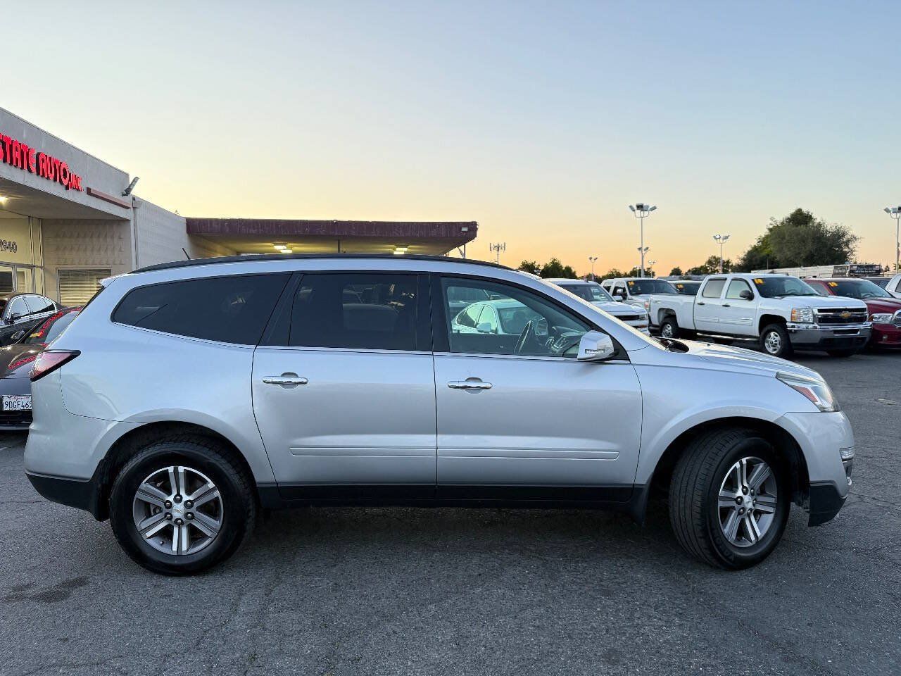 Used 2016 Chevrolet Traverse LT FWD image 8