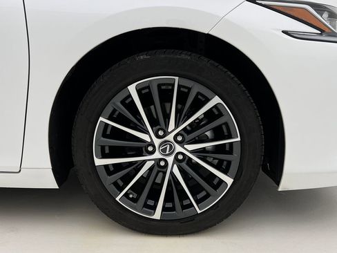 Certified 2025 Lexus ES 350 350 image 28