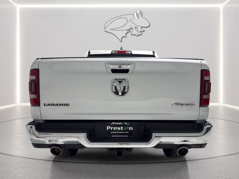Used 2019 RAM 1500 Laramie AWD/4WD image 5