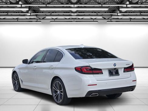 Used 2022 BMW 530i w/ Premium Package image 7
