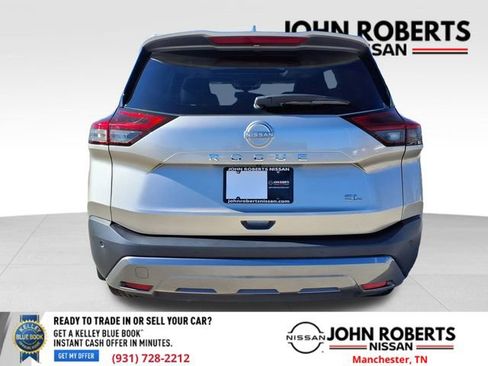 Used 2023 Nissan Rogue SL image 16
