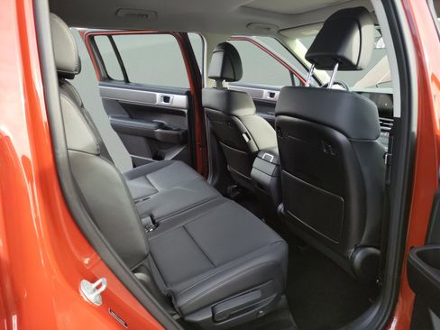 Used 2025 Hyundai Santa Fe XRT image 15