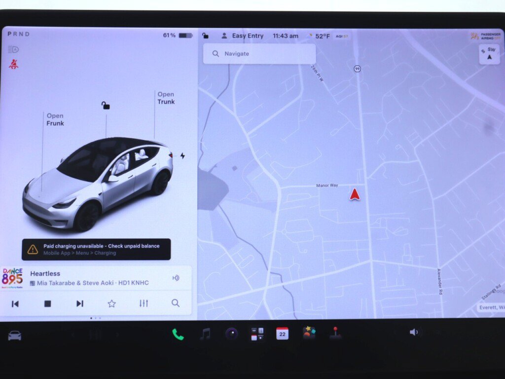 Used 2021 Tesla Model Y Long Range AWD/4WD image 14