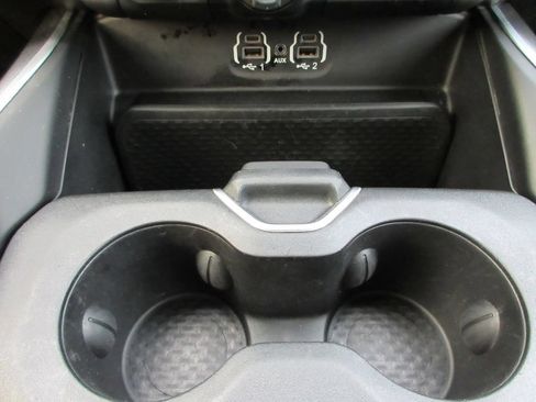 Used 2021 RAM 1500 Big Horn AWD/4WD image 32