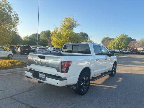 Used 2022 Nissan Titan Platinum Reserve w/ Moonroof Package AWD/4WD image 3