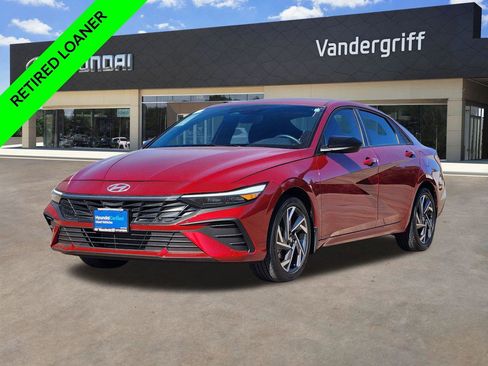 New 2025 Hyundai Elantra Sport image 2