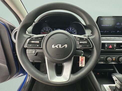 Used 2023 Kia Forte LXS FWD image 14
