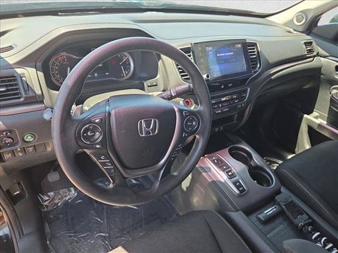 Used 2021 Honda Ridgeline Sport image 10