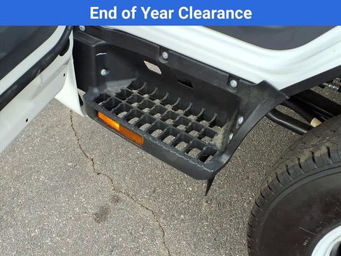 New 2025 Chevrolet Low Cab Forward image 23