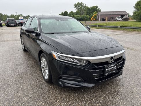 Used 2019 Honda Accord LX image 1