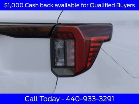New 2026 Ford Explorer Active w/ Active Comfort Package AWD/4WD image 24