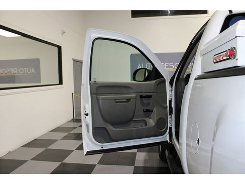 Used 2013 Chevrolet Silverado 2500 W/T image 11