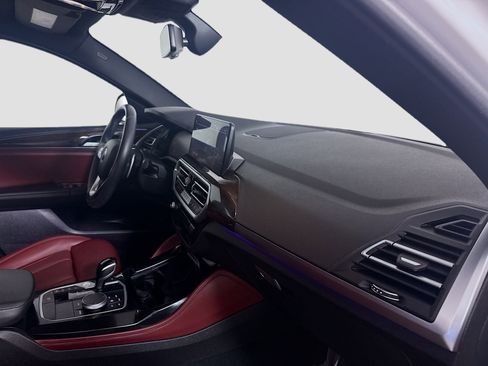 Used 2023 BMW X4 xDrive30i image 30