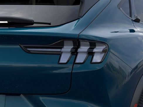 New 2026 Ford Mustang Mach-E GT AWD/4WD image 21