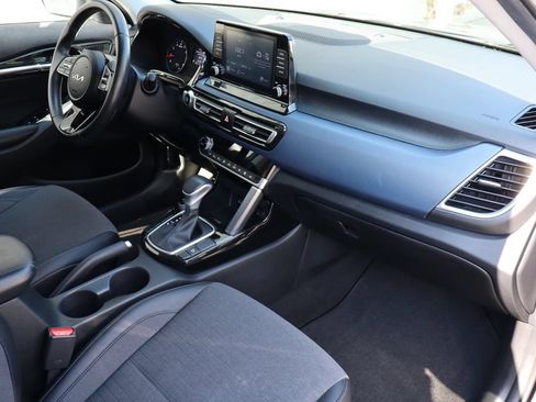 Used 2023 Kia Seltos S FWD image 27