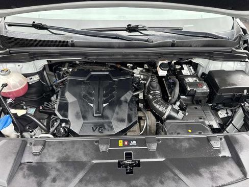 Used 2022 Kia Carnival SX FWD image 10