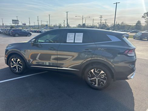 Certified 2025 Kia Sportage EX image 3