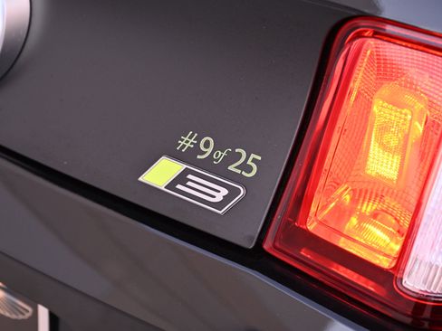 Used 2012 Ford Mustang GT Premium w/ HID Headlamps & Security Pkg image 45