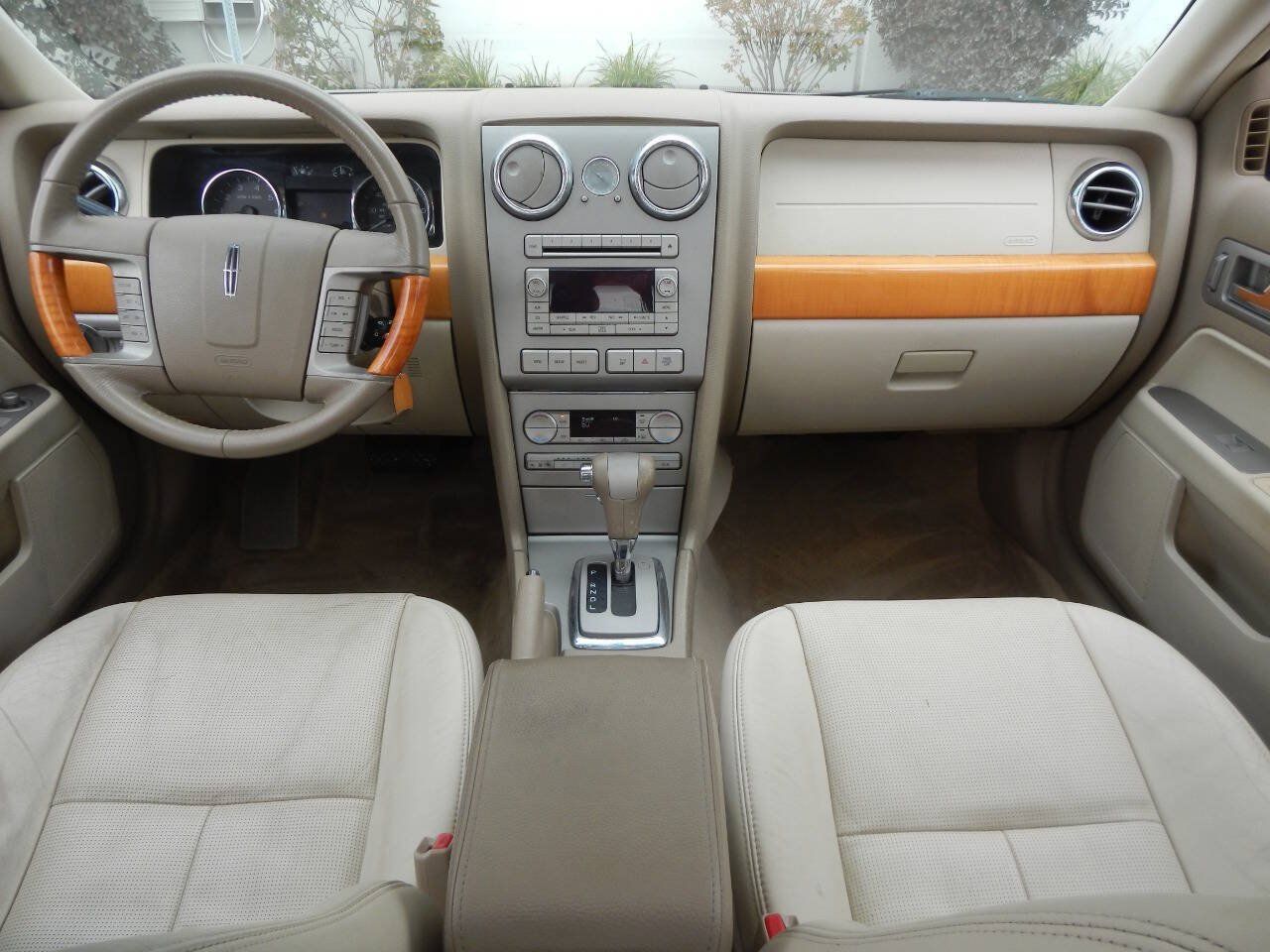 Used 2007 Lincoln MKZ AWD image 2