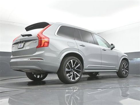 Used 2024 Volvo XC90 B6 Plus w/ Protection Package Premier image 40