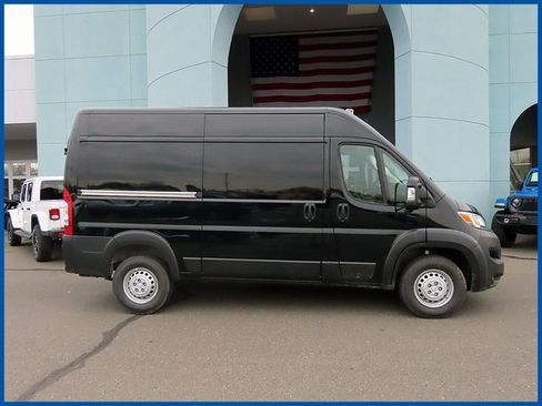 New 2026 RAM ProMaster 2500 w/ Convenience Group image 2