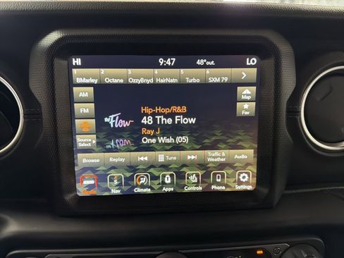 Used 2021 Jeep Wrangler Unlimited Rubicon 4xe w/ Steel Bumper Group image 19