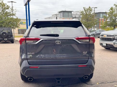 Used 2020 Toyota RAV4 XLE w/ Convenience Package AWD/4WD image 5