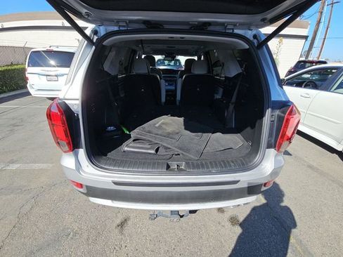 Used 2021 Hyundai Palisade SEL w/ Premium Package image 10