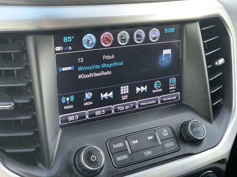 Certified 2019 GMC Acadia SLT image 11