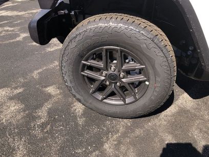 New 2026 Jeep Gladiator Sport