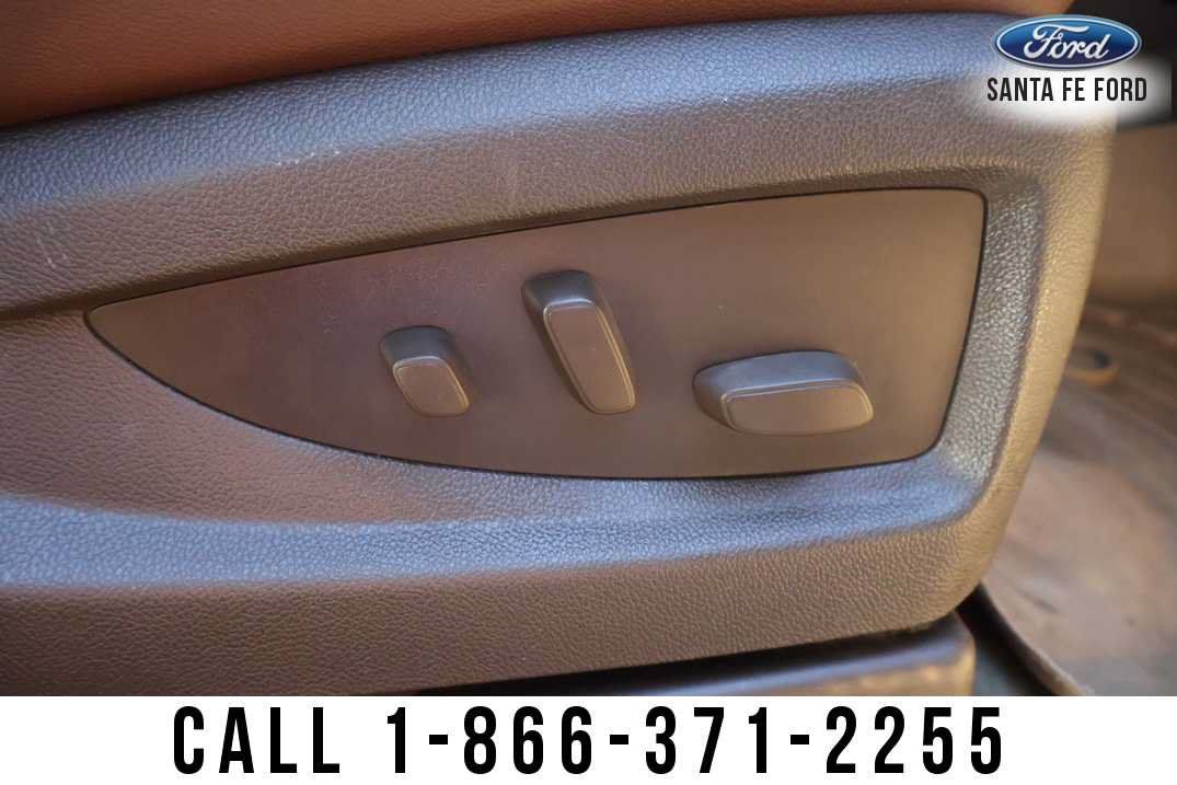 Used 2017 Chevrolet Silverado 1500 High Country AWD/4WD image 27