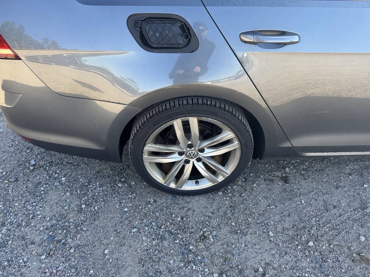 Used 2015 Volkswagen Golf SEL FWD image 11