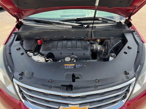 Used 2014 Chevrolet Traverse LT AWD/4WD image 25