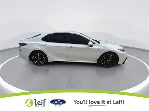 Used 2023 Toyota Camry XSE image 12