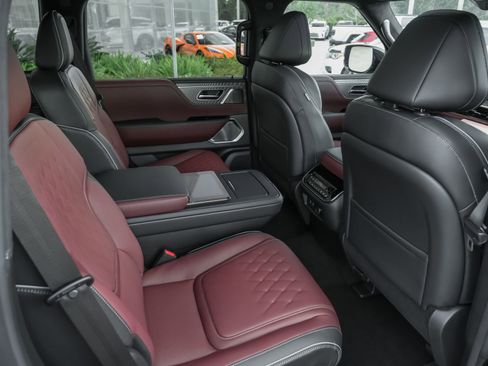 New 2026 INFINITI QX80 Autograph w/ Premium Cargo Package image 27