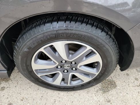 Used 2016 Honda Odyssey Touring image 12