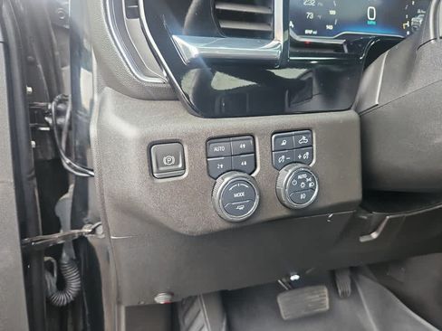 Used 2024 Chevrolet Silverado 2500 High Country AWD/4WD image 11