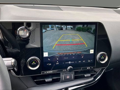 Used 2023 Lexus NX 250 FWD w/ Towing Package (2000 Lbs) image 21