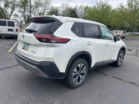 Used 2023 Nissan Rogue SV AWD/4WD image 22