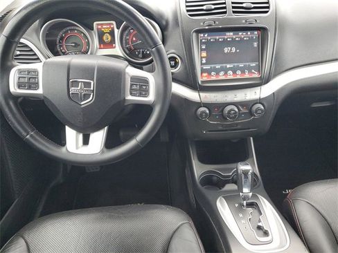 Used 2015 Dodge Journey R/T w/ Flexible Seating Group image 12